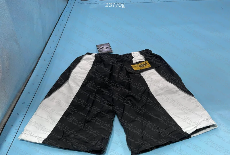 short corteiz devil island 2