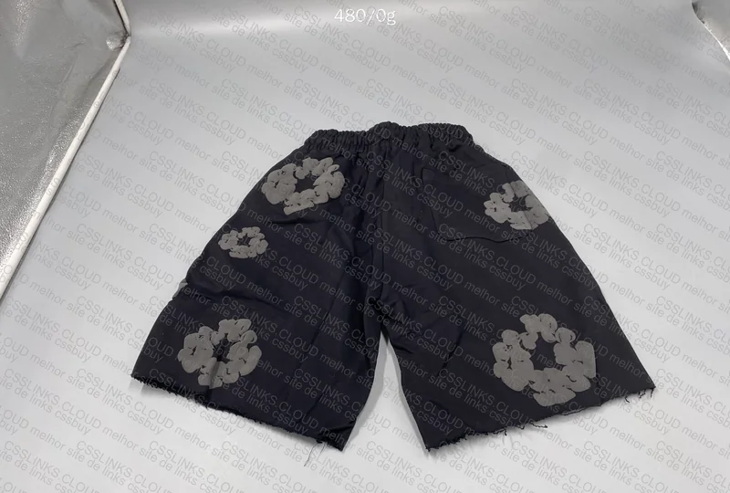 Short denim tears 2