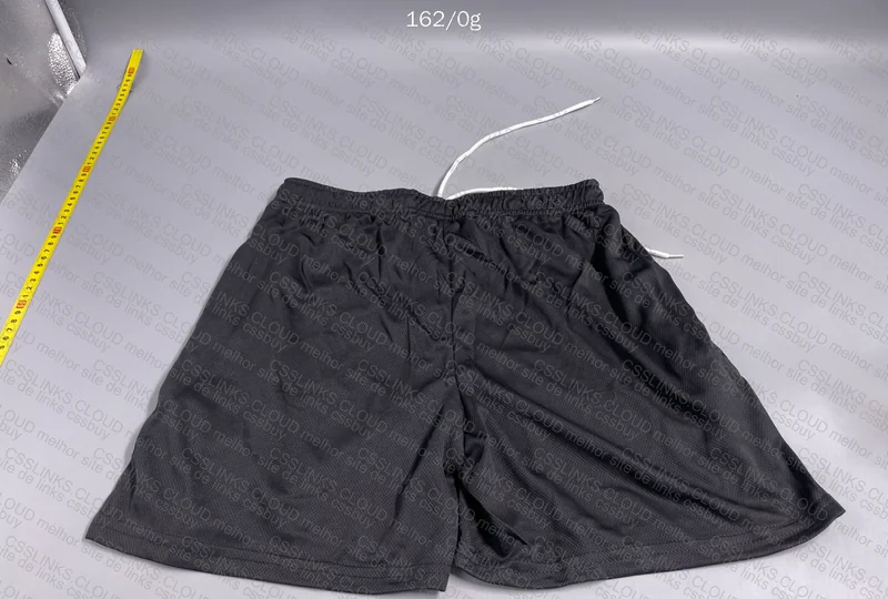 EE Black Short 4