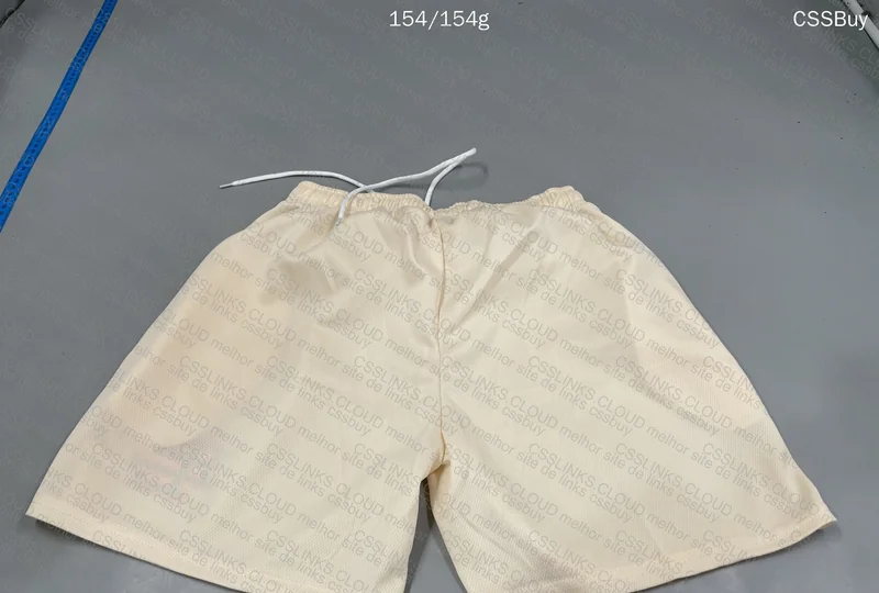 Short EE(Eric Emanuel) Cream 3