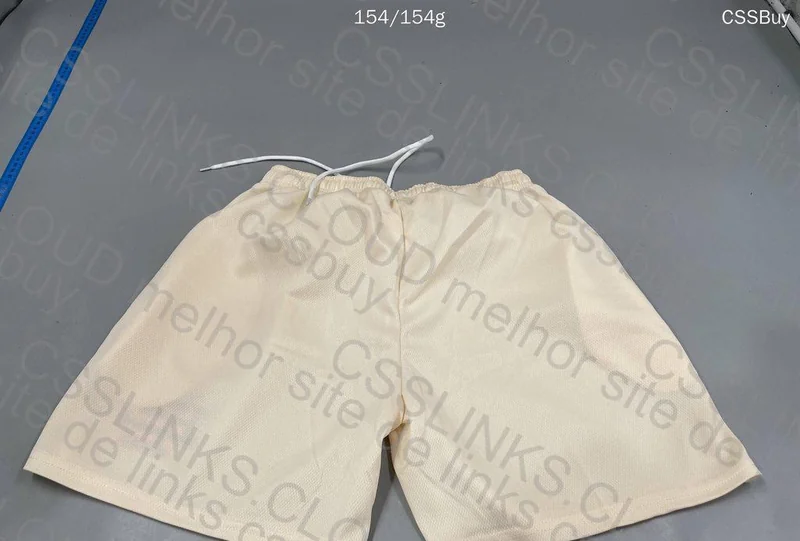 Short EE(Eric Emanuel) Cream 4
