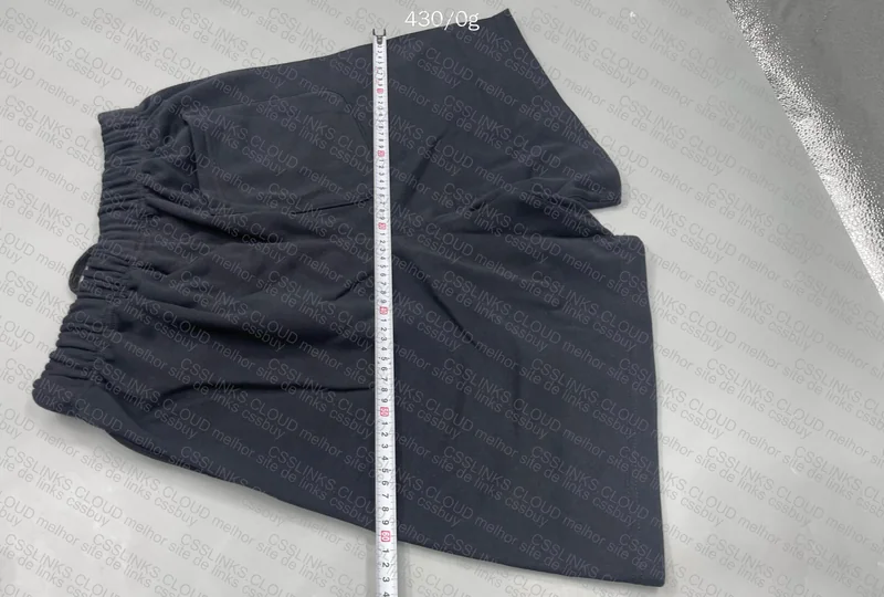 Essencials FOG 50Y Short 3