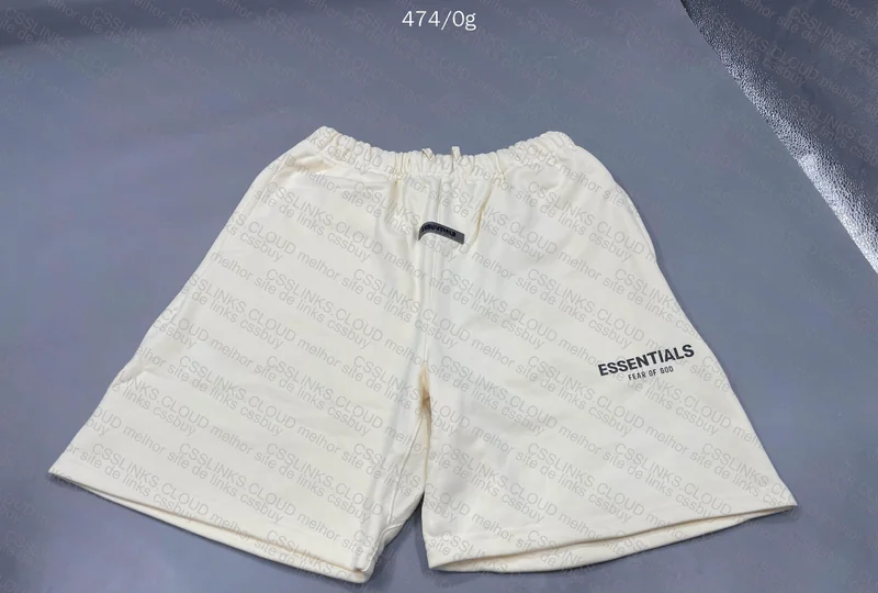 Essencials FOG 50Y Short 9