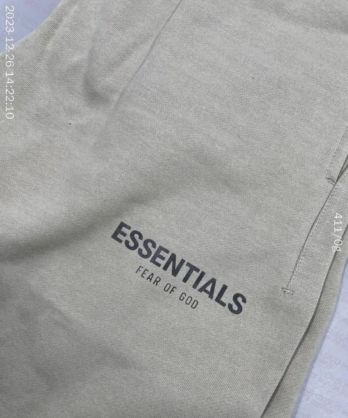 Short Essentials 2