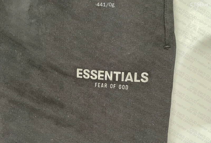 Short Essentials 2