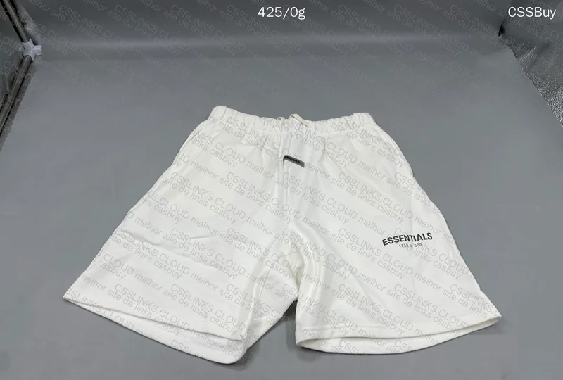 Short Essentials 4