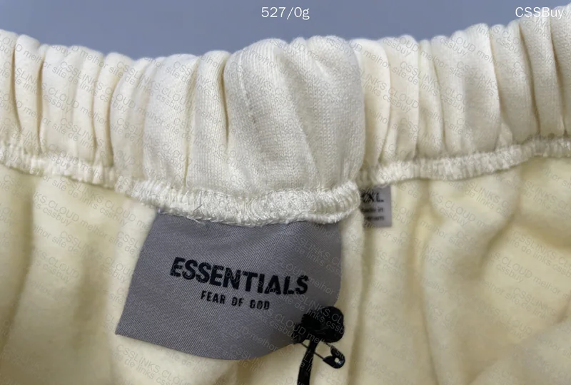 Short essentials 4
