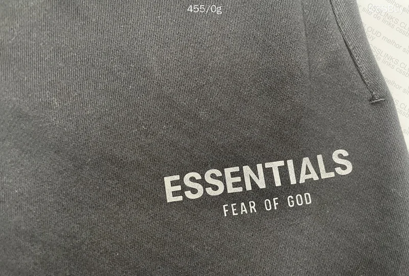 Short Essentials 4