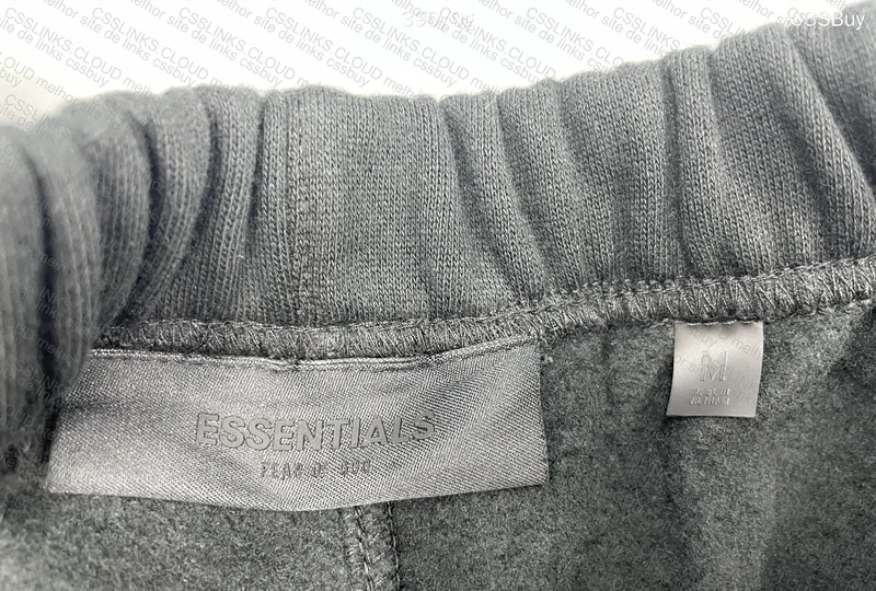 Short Essentials 3