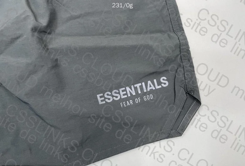 Short Essentials 6