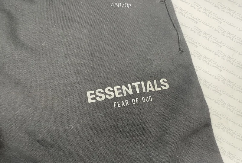 short Essentials 4