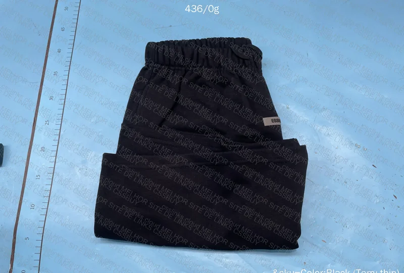 Short Essentials 2