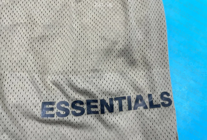 Short essentials estilo basquete 9