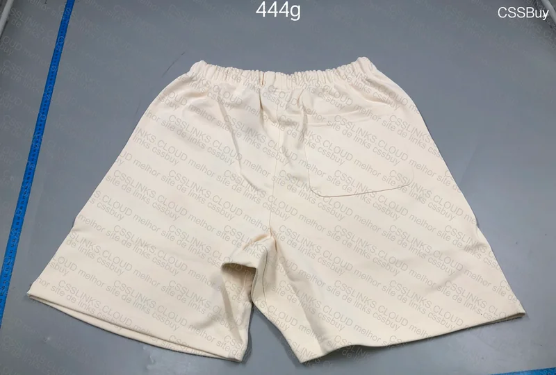 Short Essentials Fear of God 3