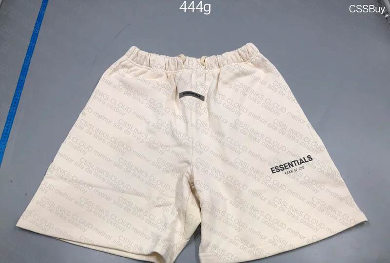 Short Essentials Fear of God 4