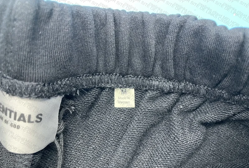 Short Essentials Fear of God 5