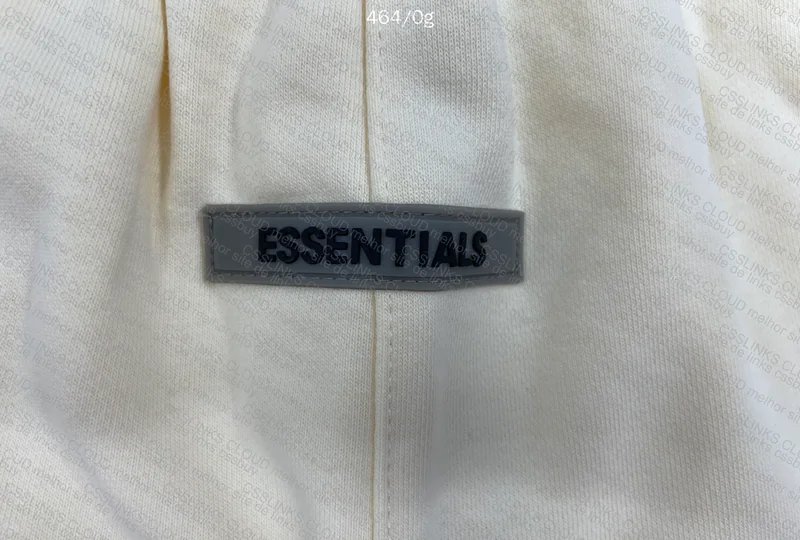 Short Essentials Fog 4