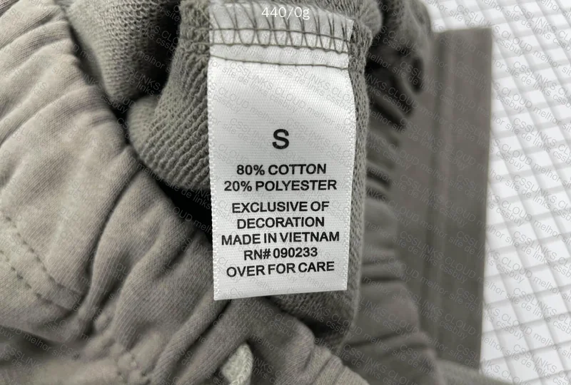 Short essentials fog 4