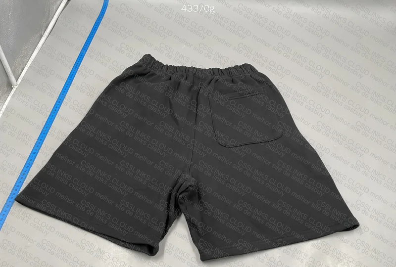 Short Essentials (Luz natural, GL?) 2