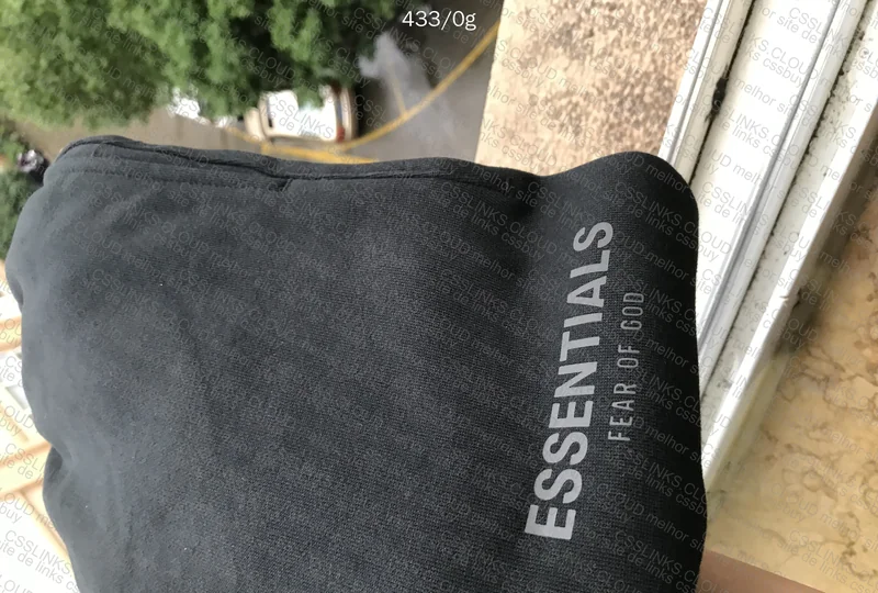 Short Essentials (Luz natural, GL?) 5