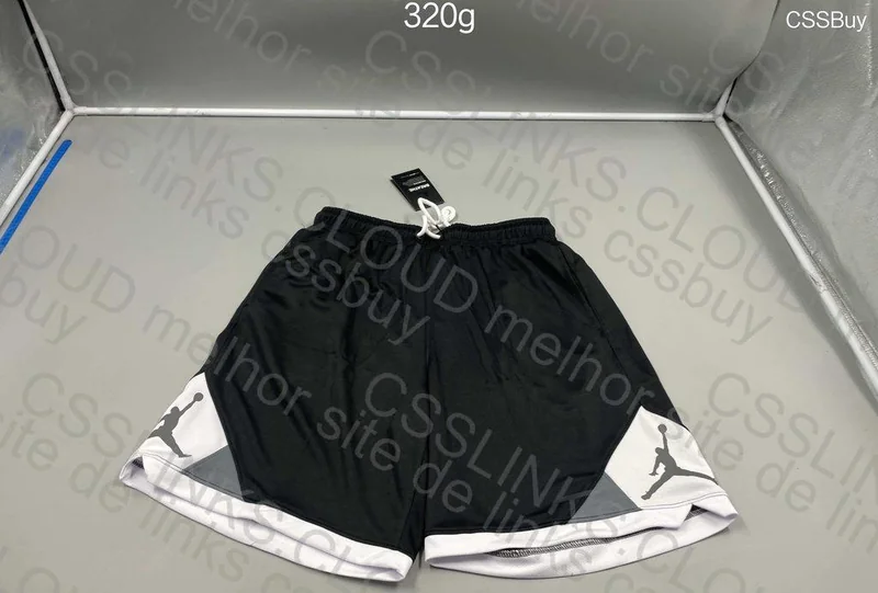 Short Jordan 5