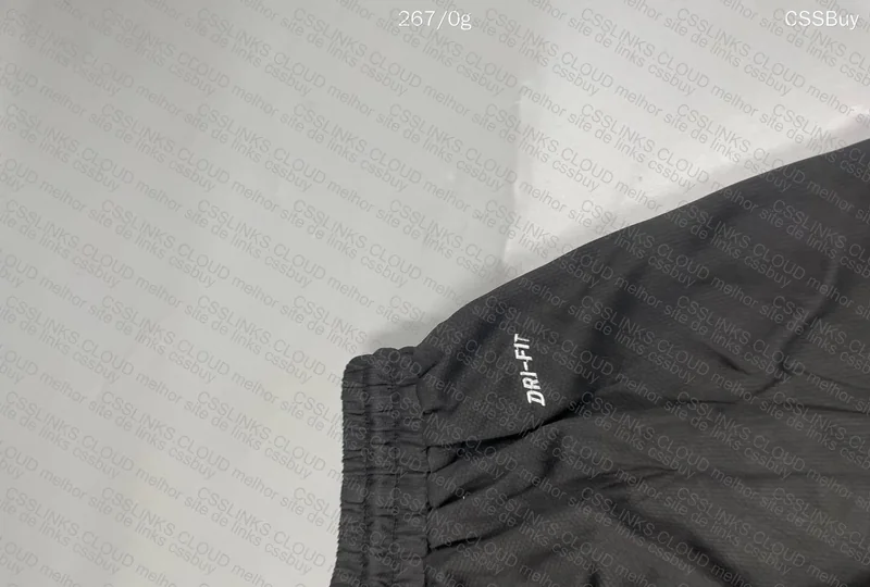 Short Jordan 3