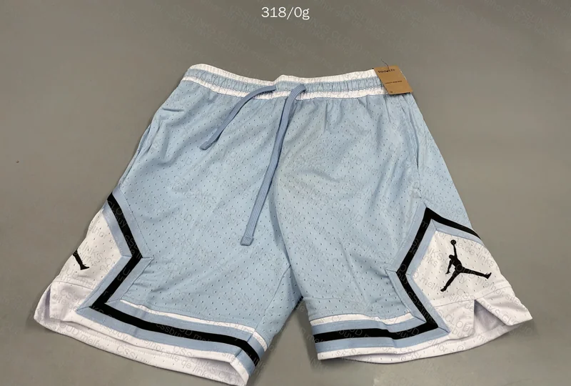 Short Jordan 5