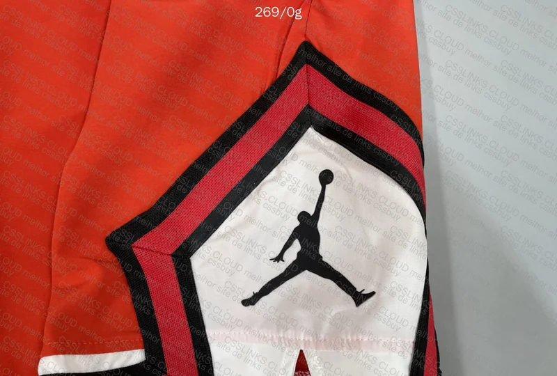 Short Jordan 2