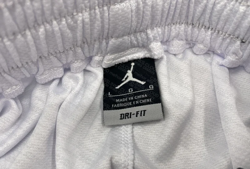Short Jordan 5