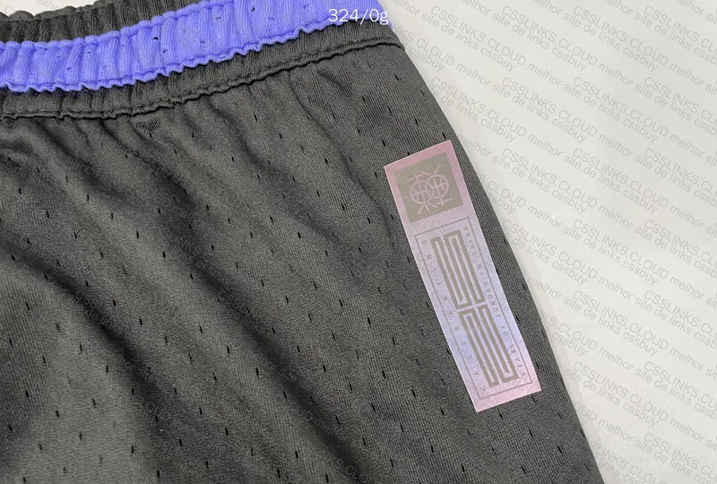 short jordan 4