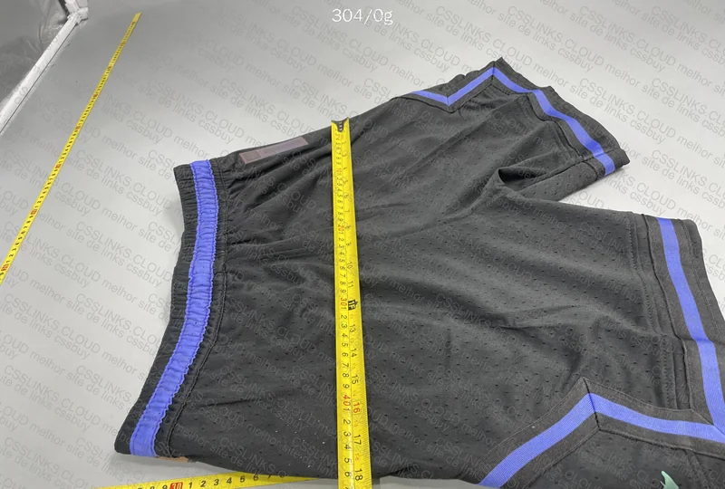 Short Jordan 9
