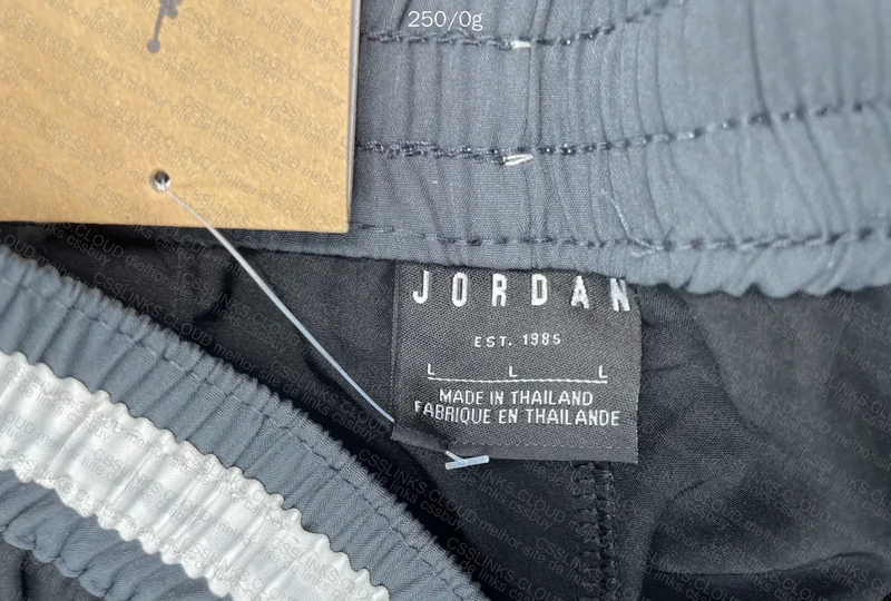 Short jordan