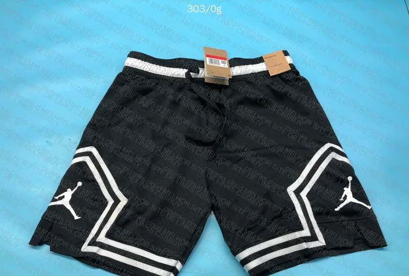 Short Jordan 3