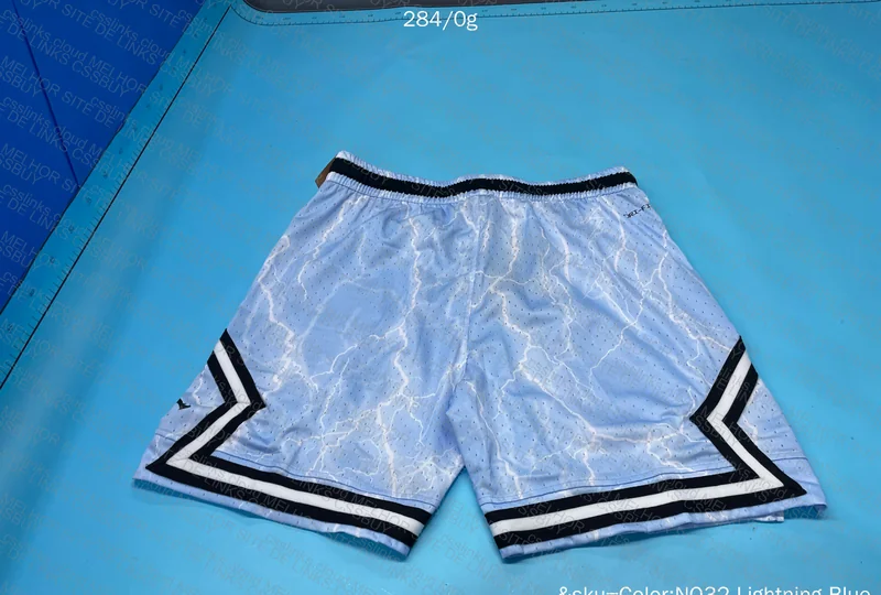 Short Jordan 6