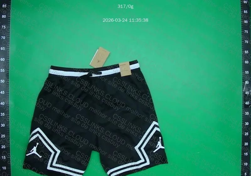 Short Jordan 2