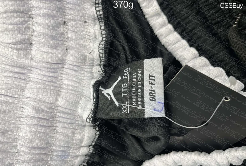 Short Jordan Dri-fit 4