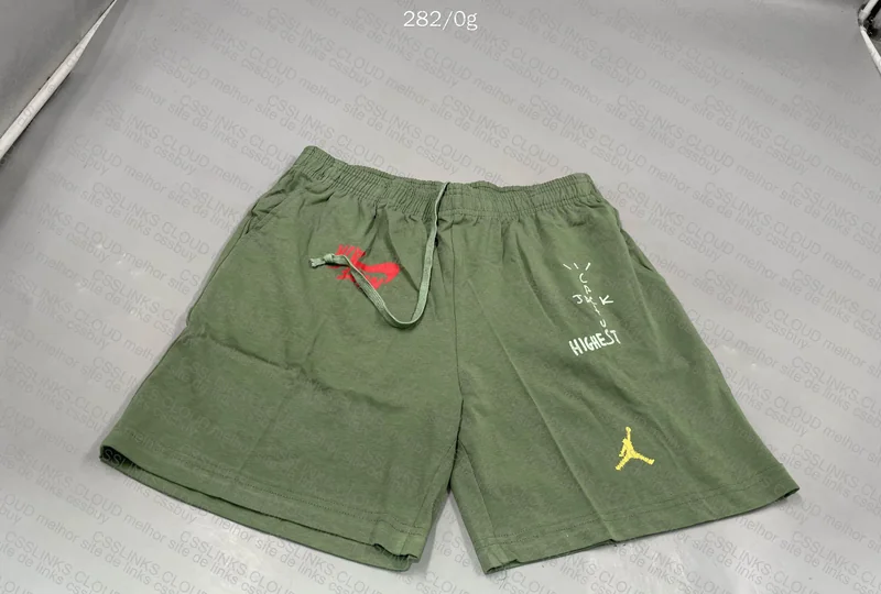Short Jordan x Travis Scott 3