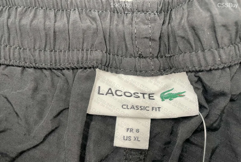 Lacoste Shorts 4