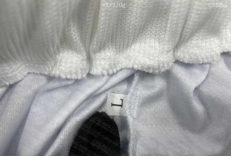Short Lakers 4