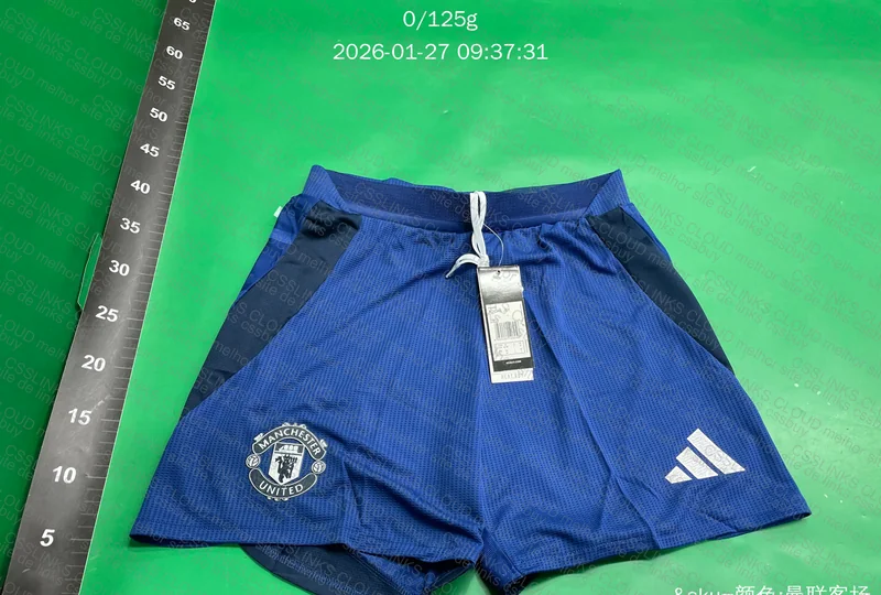 Short Manchester United 2