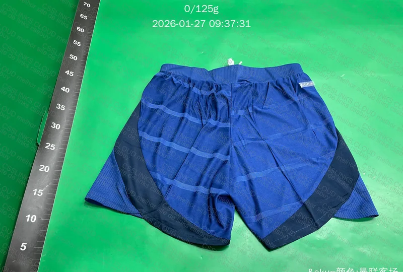 Short Manchester United 3