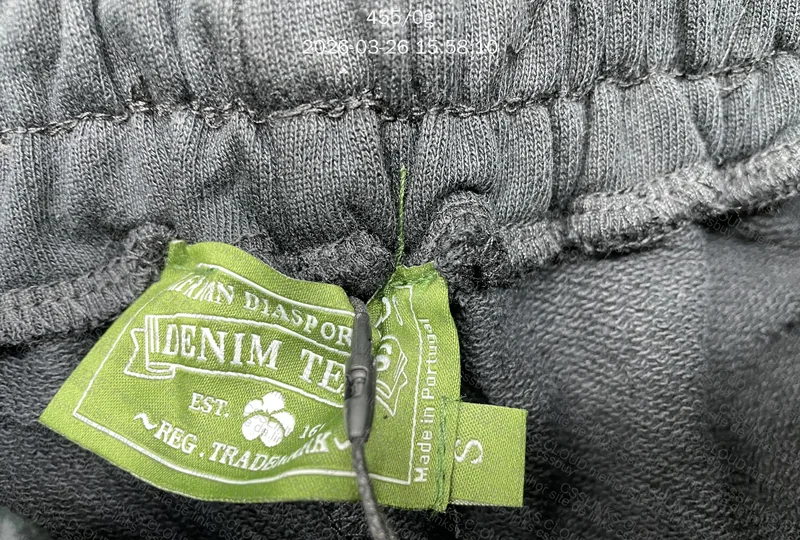 short moletom denim tears 2