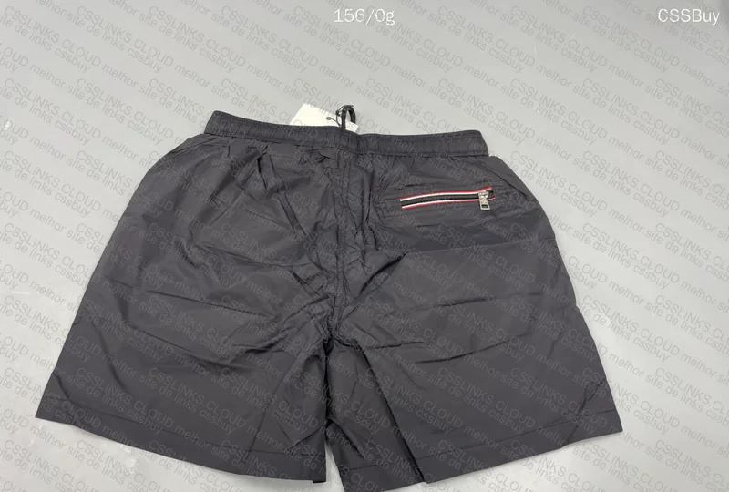 short moncler 3