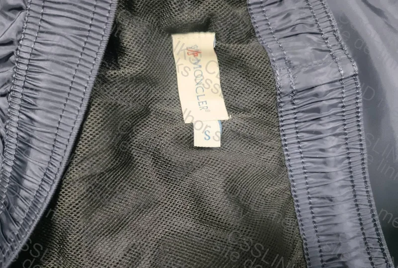 short moncler