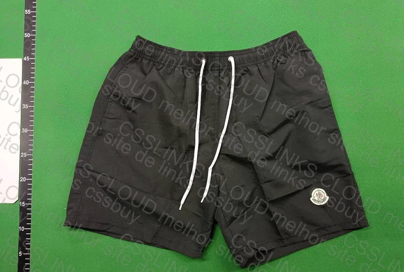 Short Moncler (achei muito RL)