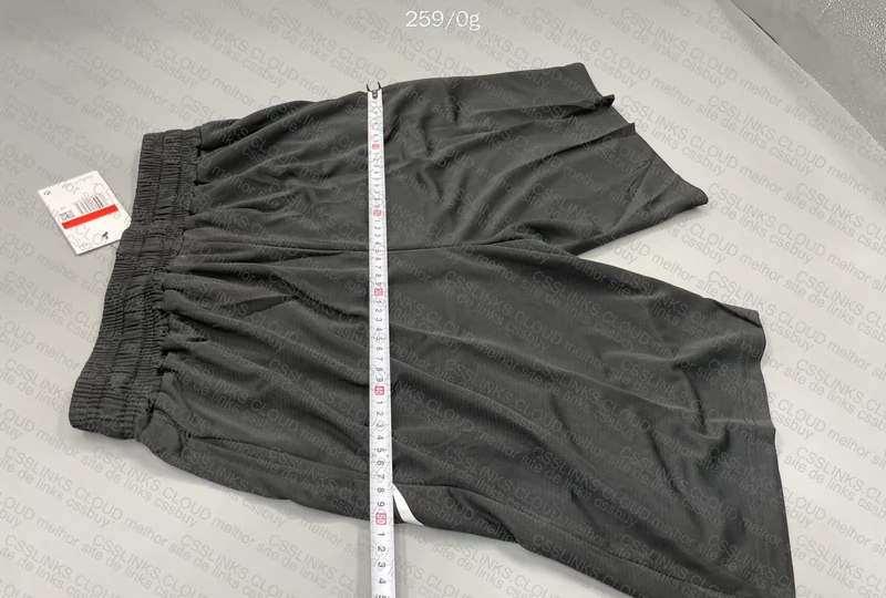Basic Nike Shorts 7