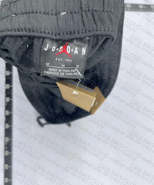 short nike jordan 3