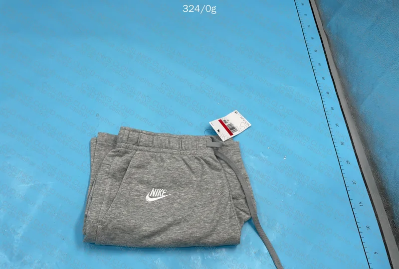 Short nike multiswoosh