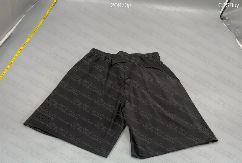 Nike Shorts with Zipper for Gym 2