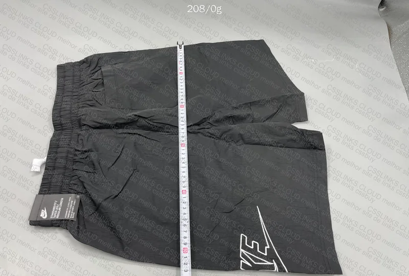 Nike Sportswear Shorts (with Measurements) 4